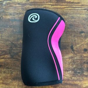 Rehband Knee Sleeve 5mm for crosstraining running